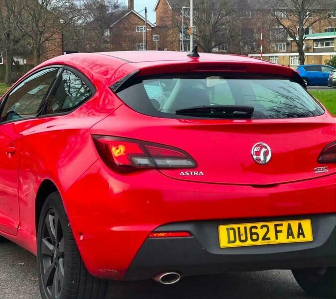 Vauxhall Astra GTC Gtc Hatchback Red #10