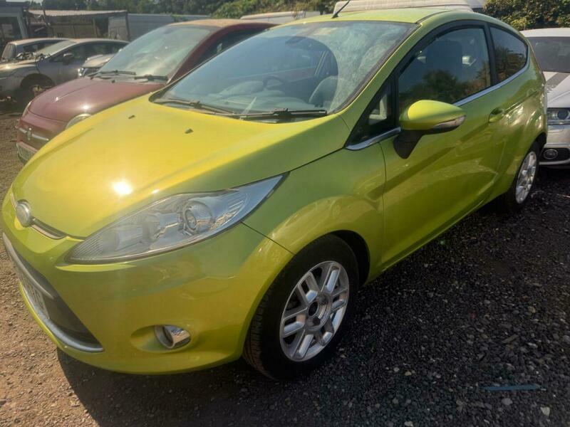 Ford Fiesta 1.4 Titanium Green #2