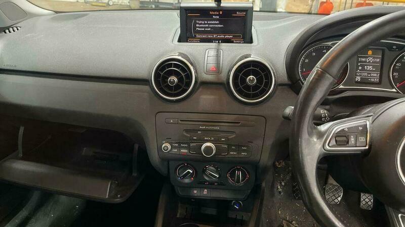 Audi A1 A1 S Line Black Edition Tfsi S-a White #13