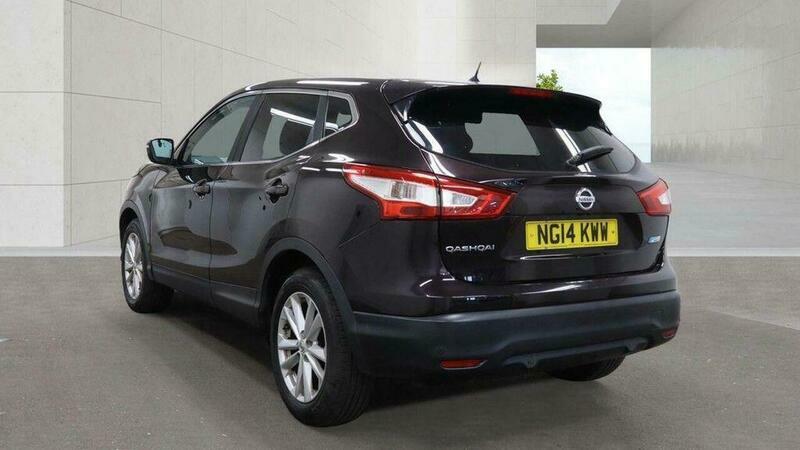 Nissan Qashqai 1.5 Dci Acenta Premium Black #3