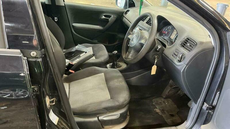Volkswagen Polo Hatchback Black #10