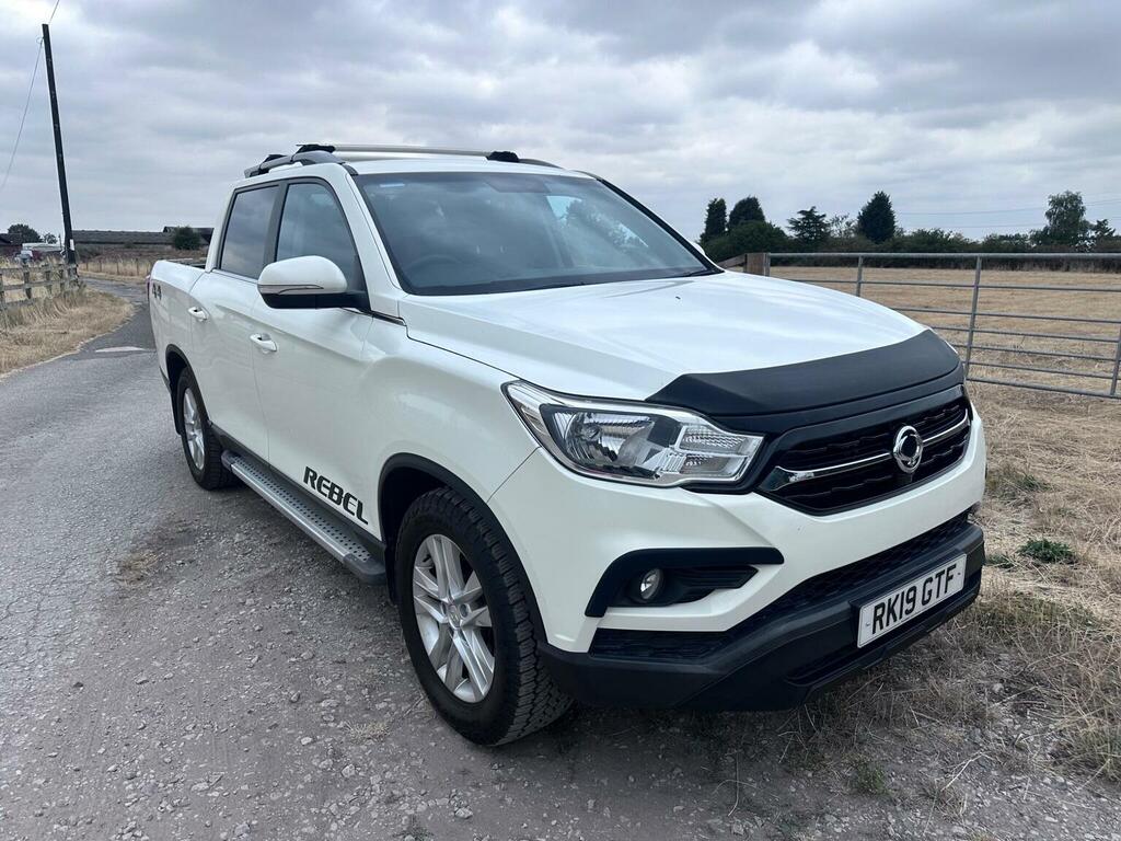 SsangYong Musso 2.2D Rebel 4Wd Euro 6 White