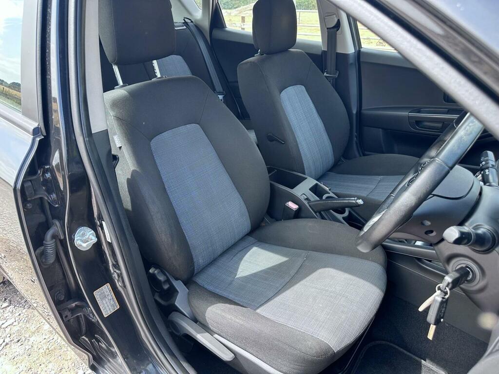 Kia Ceed 1.6 Crdi Vr-7 Hatchback Euro 5 Black #8