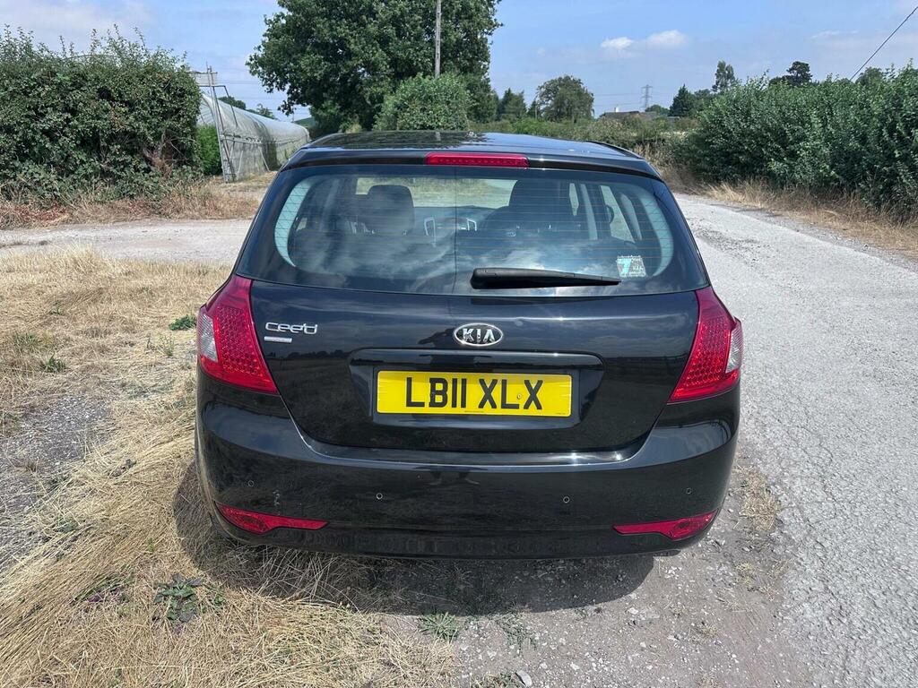 Kia Ceed 1.6 Crdi Vr-7 Hatchback Euro 5 Black #5