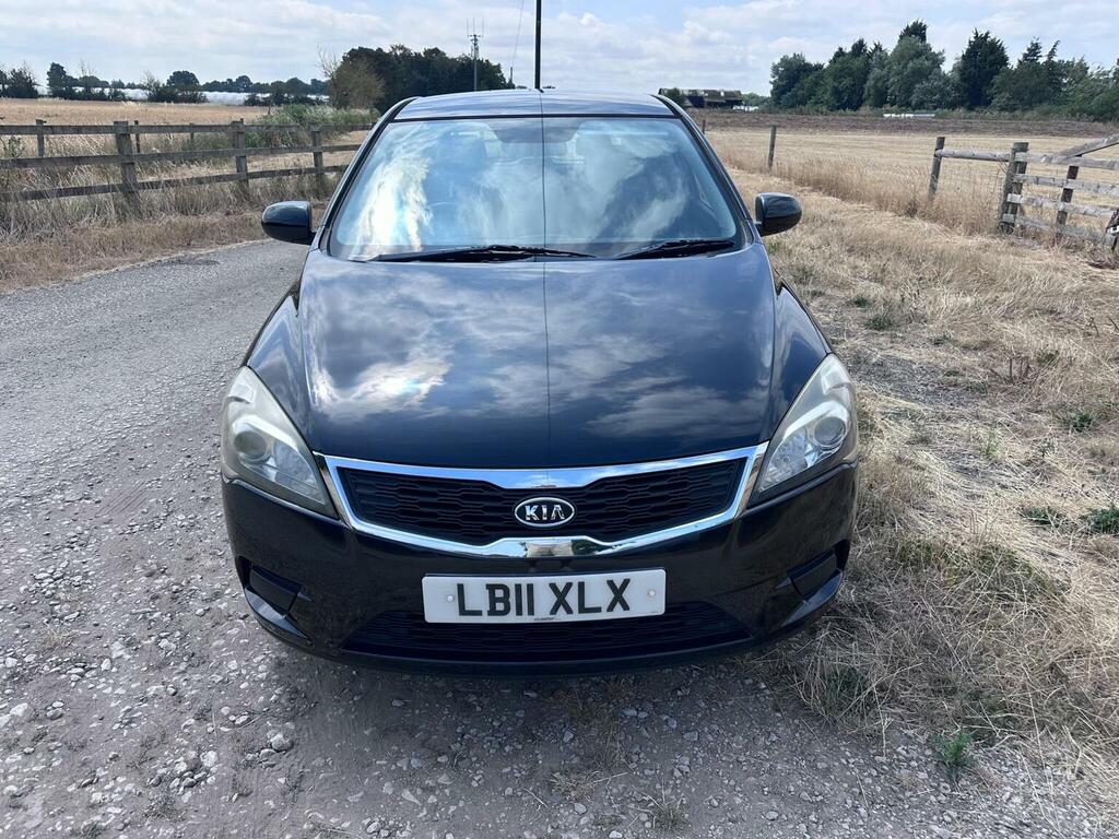 Kia Ceed 1.6 Crdi Vr-7 Hatchback Euro 5 Black #34