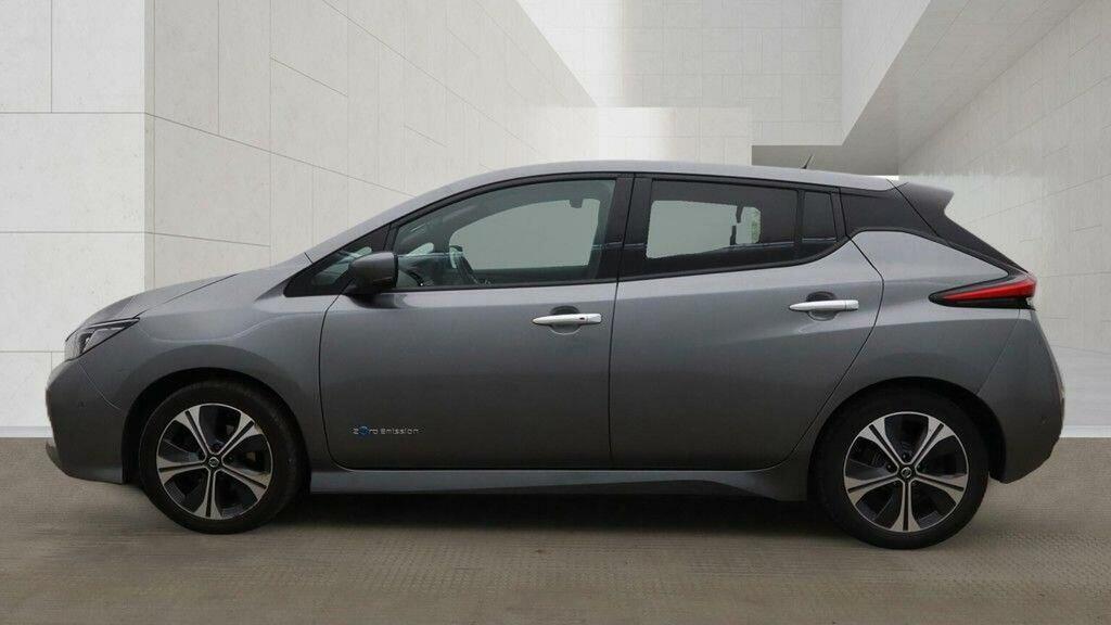 Nissan Leaf Hatchback Grey #6