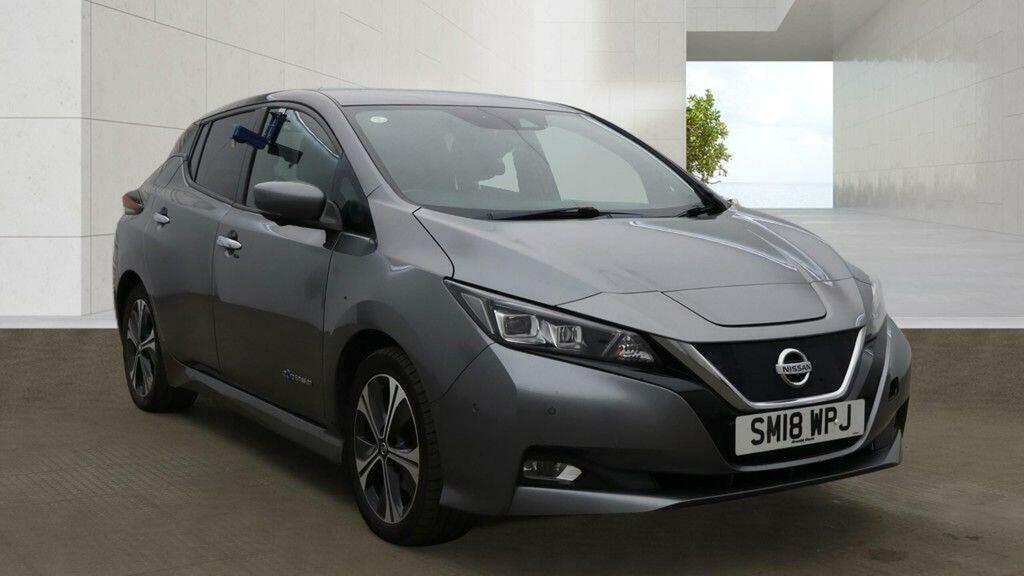 Nissan Leaf Hatchback Grey