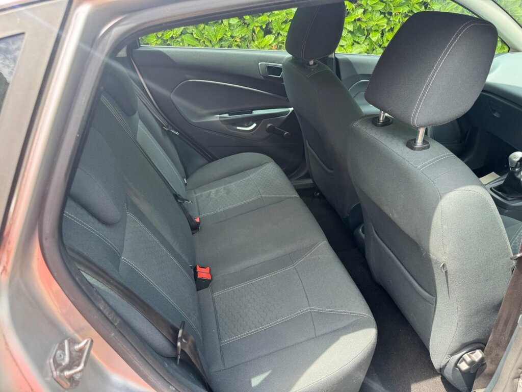 Ford Fiesta 1.25 Zetec Silver #4