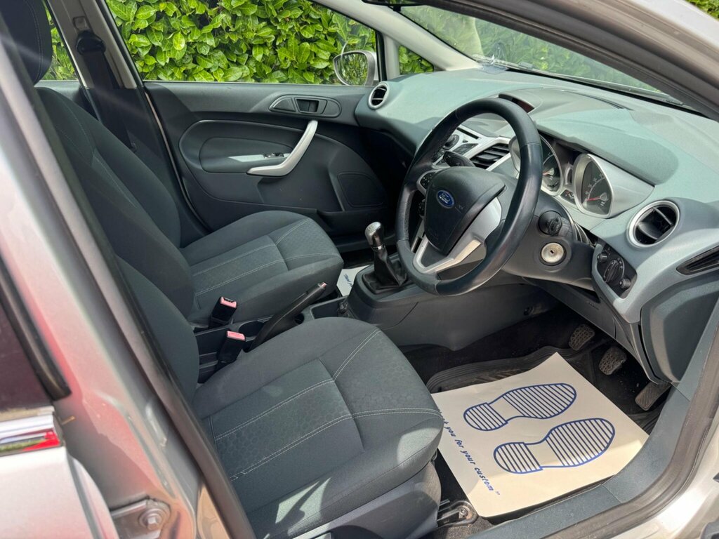 Ford Fiesta 1.25 Zetec Silver
