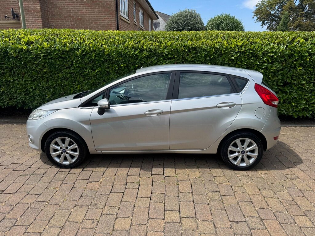 Ford Fiesta 1.6 Tdci Econetic Free Tax Turbo Grey #9