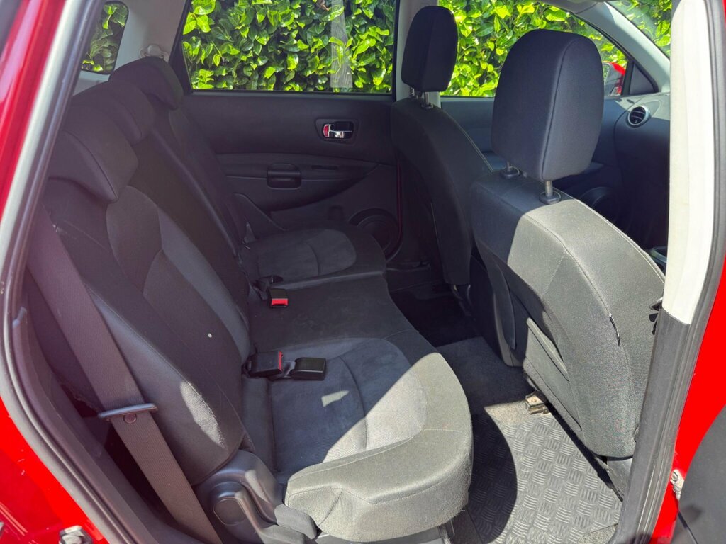 Nissan Qashqai+2 Hatchback Plus Black #9