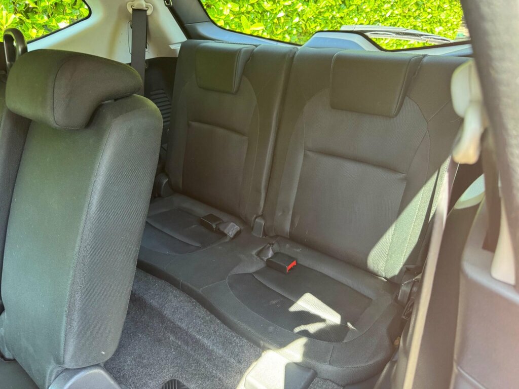 Nissan Qashqai+2 Hatchback Plus Black #12