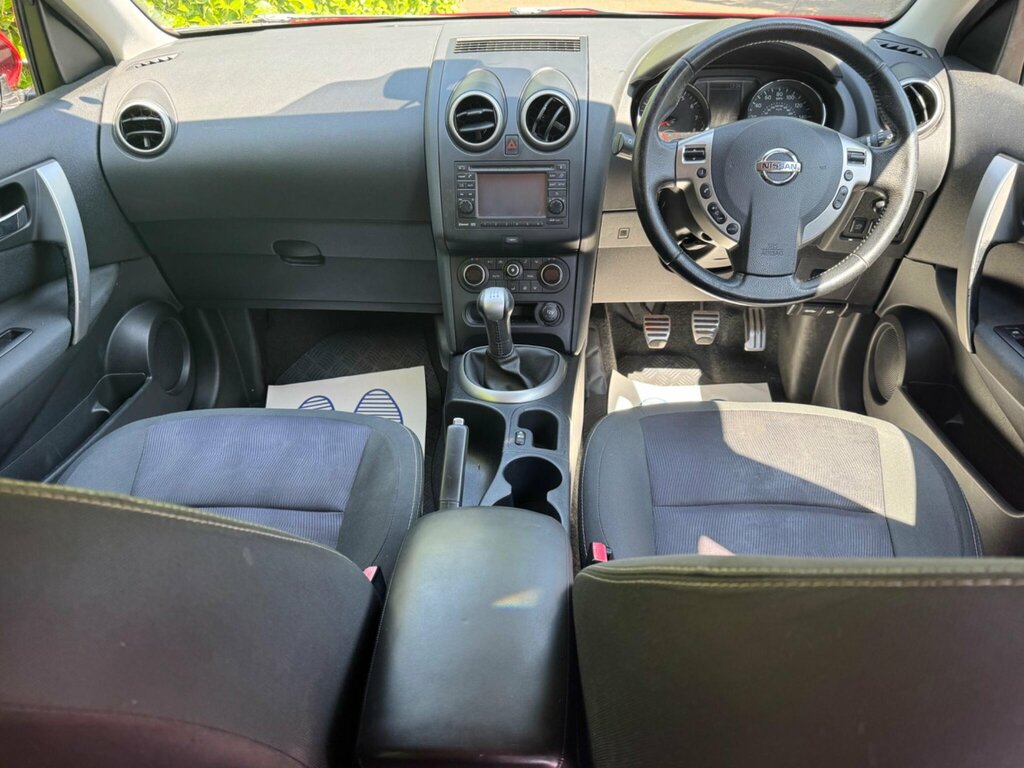 Nissan Qashqai+2 Hatchback Plus Black #7