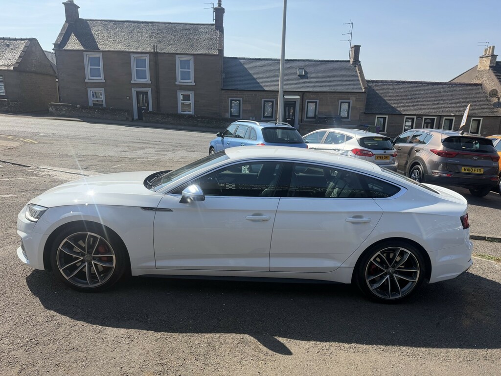 Audi S5 Hatchback 3.0 Tfsi V6 201818 MV18AON White #5