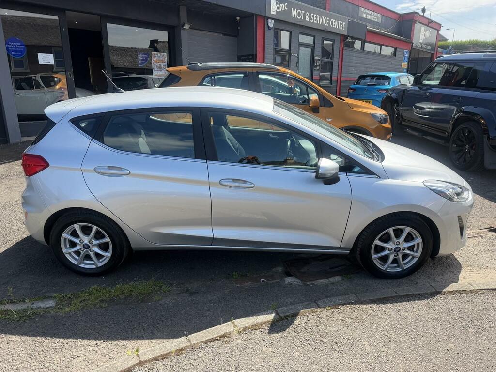 Ford Fiesta Hatchback 1.1 Ti-vct Zetec 2018 Silver #4