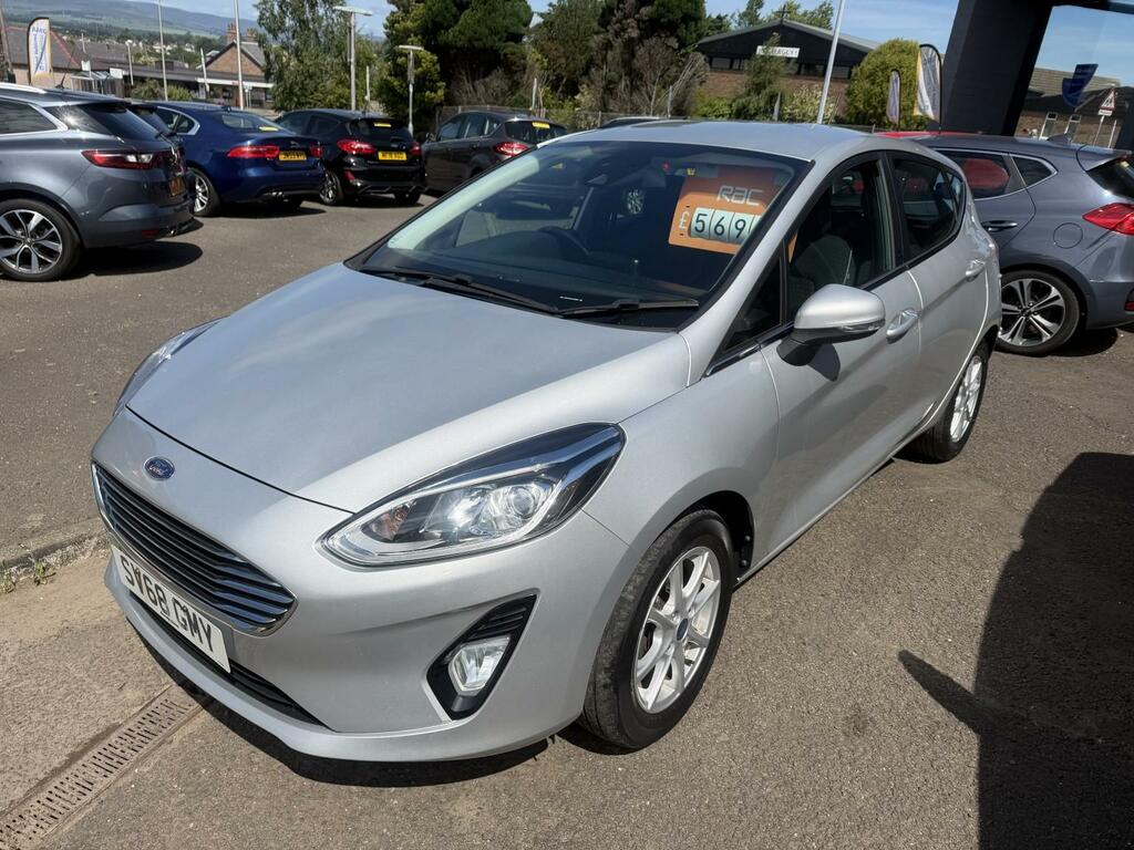 Ford Fiesta Hatchback 1.1 Ti-vct Zetec 2018 Silver #2