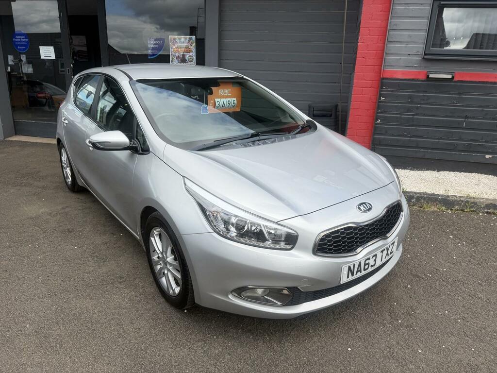 Kia Ceed 1.6 Crdi Ecodynamics 2 Silver #3