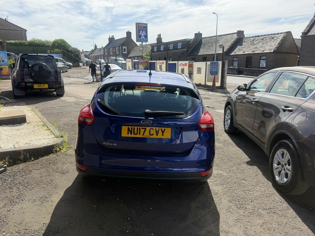 Ford Focus Hatchback 1.5 Tdci Titanium 201717 NU17CVY Blue #5