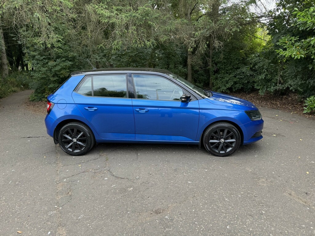 Skoda Fabia Hatchback 1.2 Tsi Colour Edition 201616 SR16XRB Blue #3
