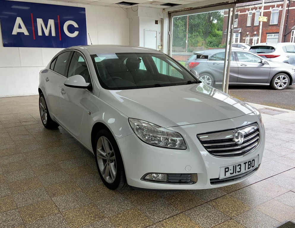 Vauxhall Insignia 2.0 Cdti Ecoflex Exclusiv Euro 5 Ss White