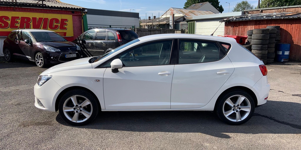 Seat Ibiza Hatchback White #4