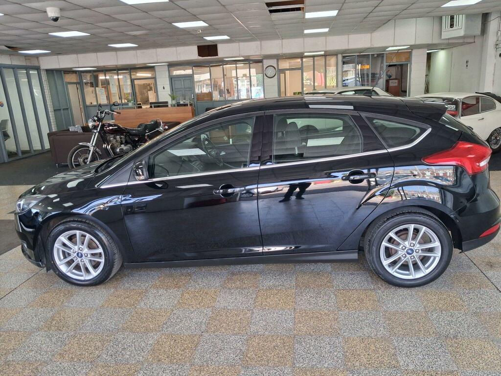 Ford Focus 1.0T Ecoboost Zetec Euro 6 Ss Black #5