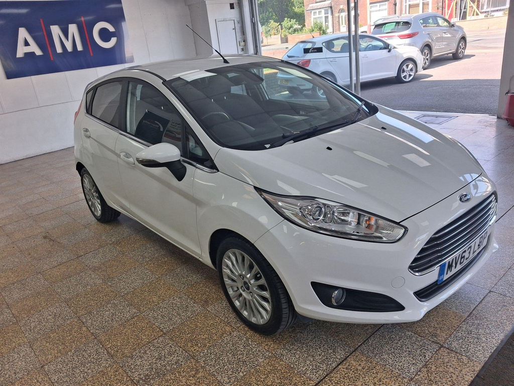 Ford Fiesta Hatchback White