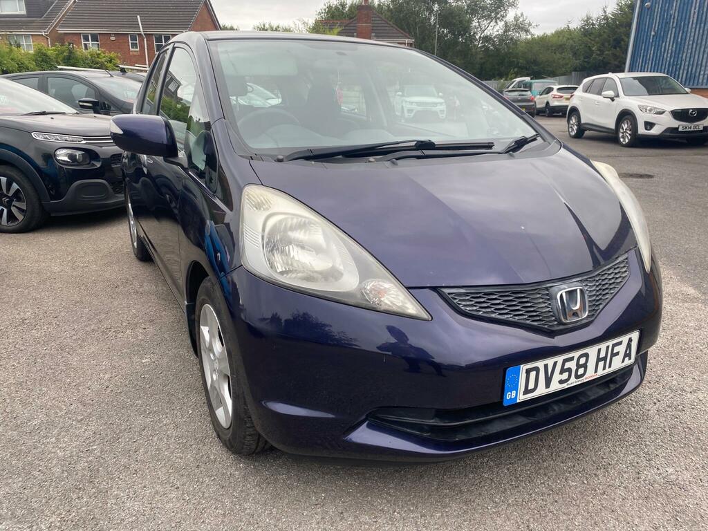 Honda Jazz Es Purple