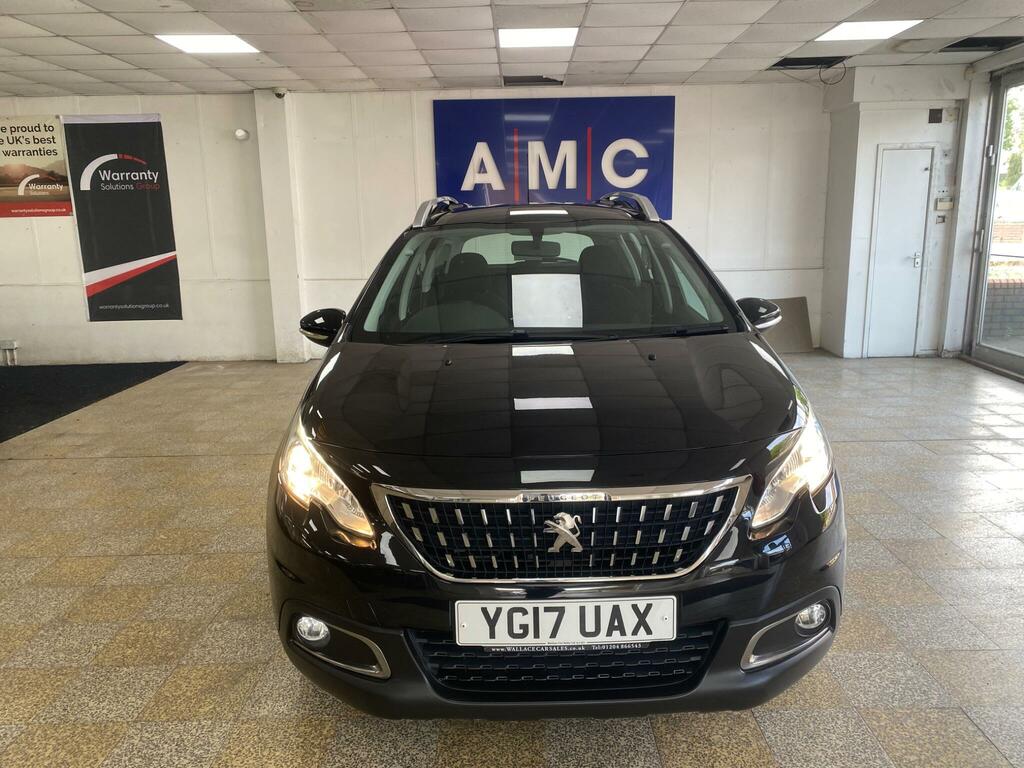 Peugeot 2008 Active Black #2