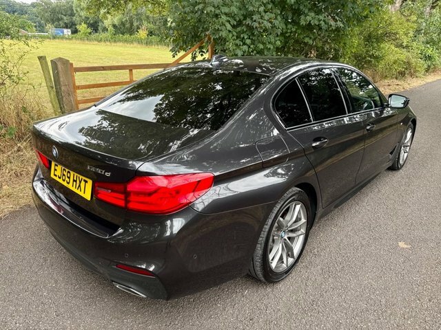 BMW 5 Series 2.0 520D Mht M Sport Saloon Hybrid Black #4
