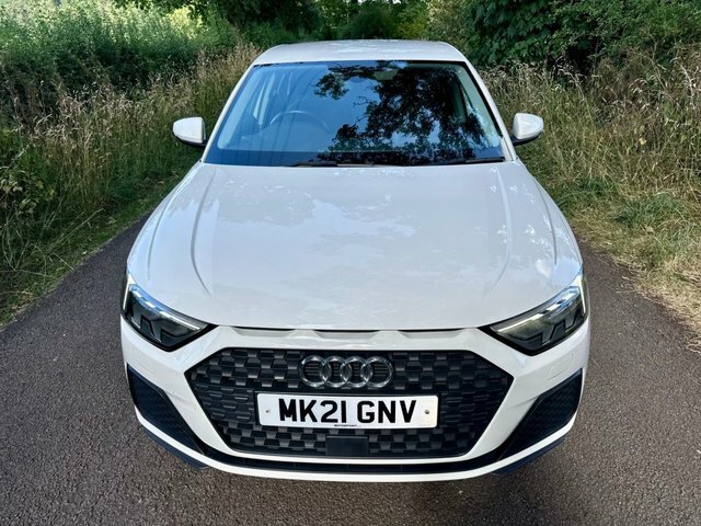 Audi A1 1.0 Tfsi 25 Technik Sportback Eu MK21GNV White #6
