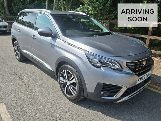 Peugeot 5008 1.2 Puretech Allure Suv Euro 6 KM69DDU Grey