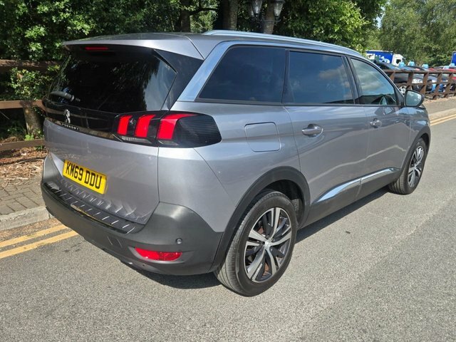 Peugeot 5008 1.2 Puretech Allure Suv Euro 6 KM69DDU Grey #4