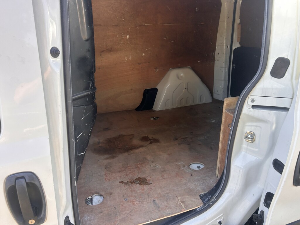 Fiat Doblo Fiat Doblo Maxi 2013 1.6 Multijet White #16