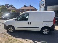 Fiat Doblo Fiat Doblo Maxi 2013 1.6 Multijet White #23