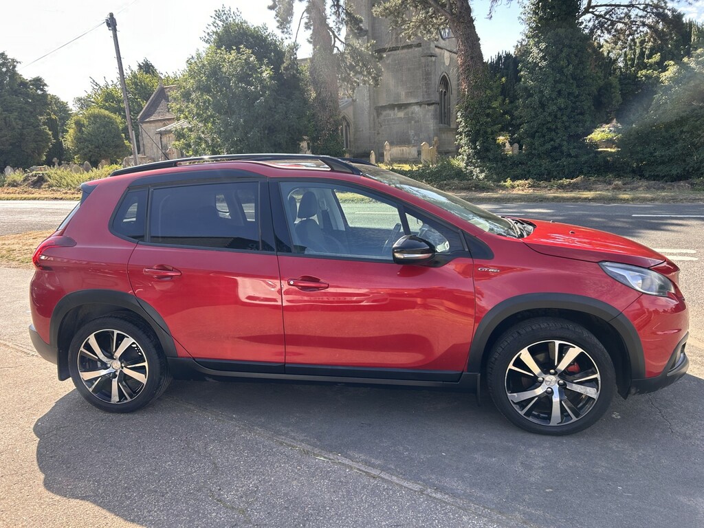 Peugeot 2008 1.6 Bluehdi Gt Line Red #6