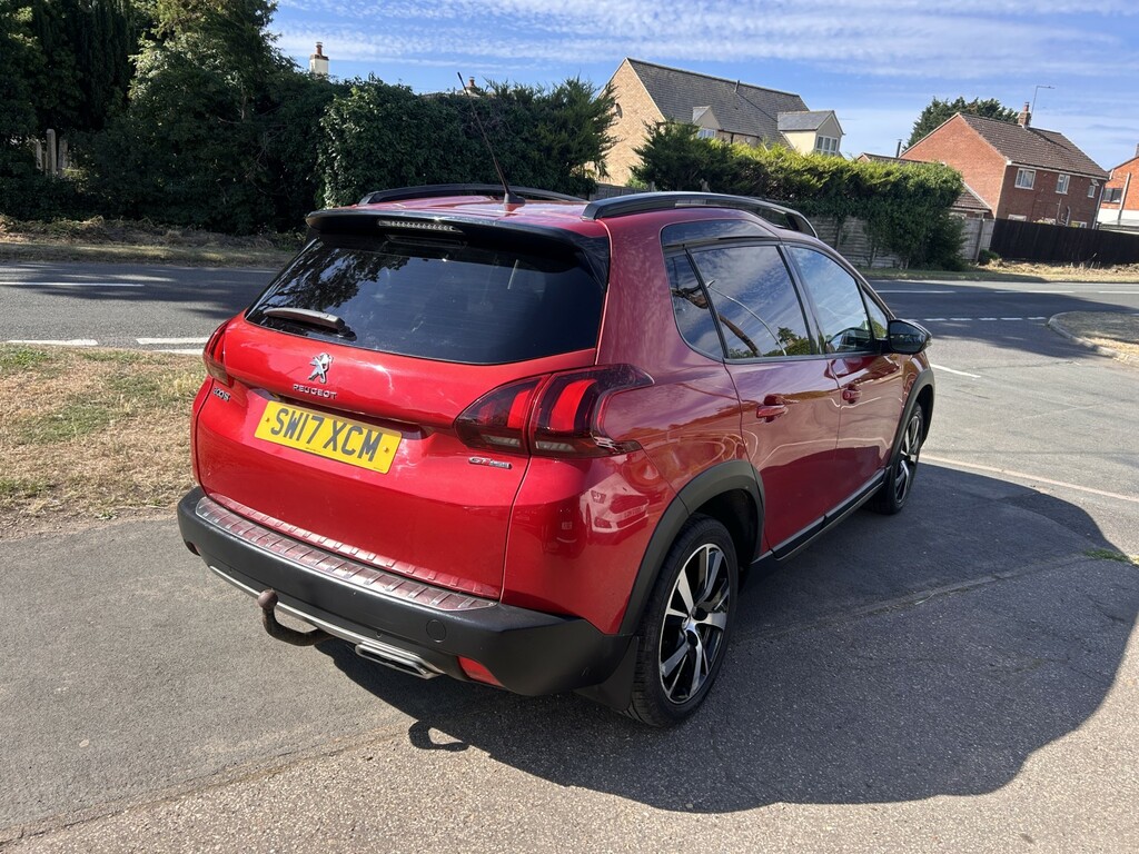 Peugeot 2008 1.6 Bluehdi Gt Line Red #5