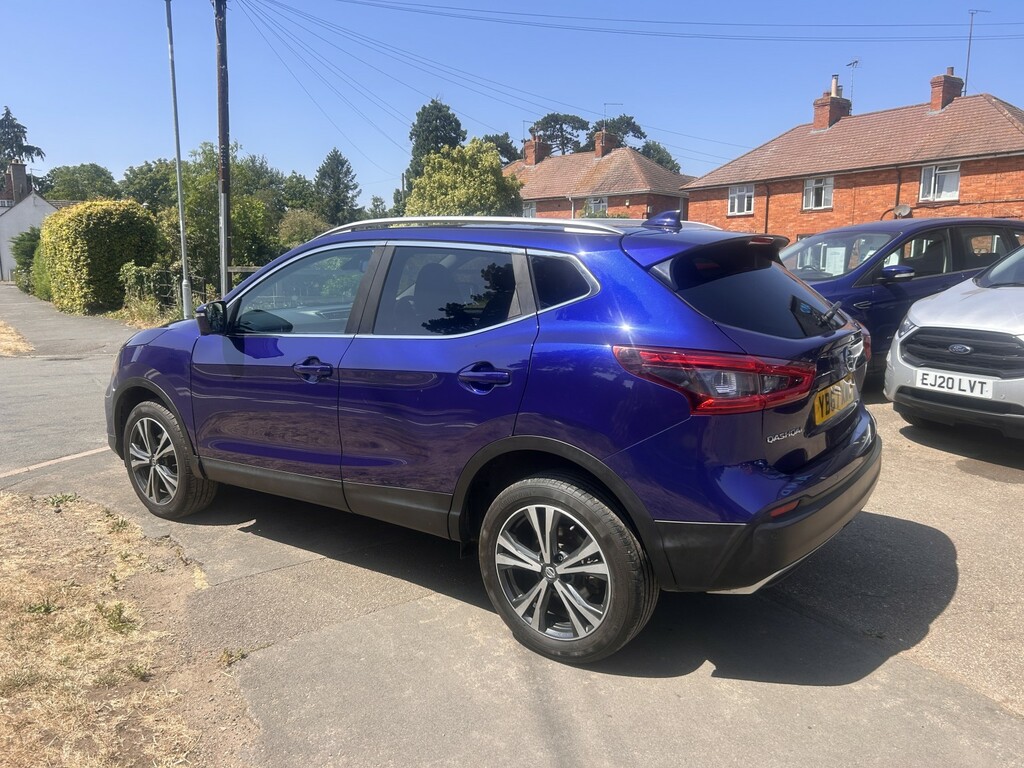 Nissan Qashqai Suv 1.2 Dig-t N-connecta 2017 Blue #3