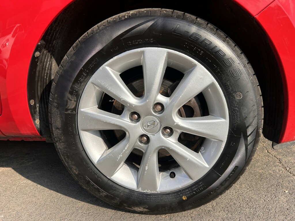 Hyundai I20 Active Red #20