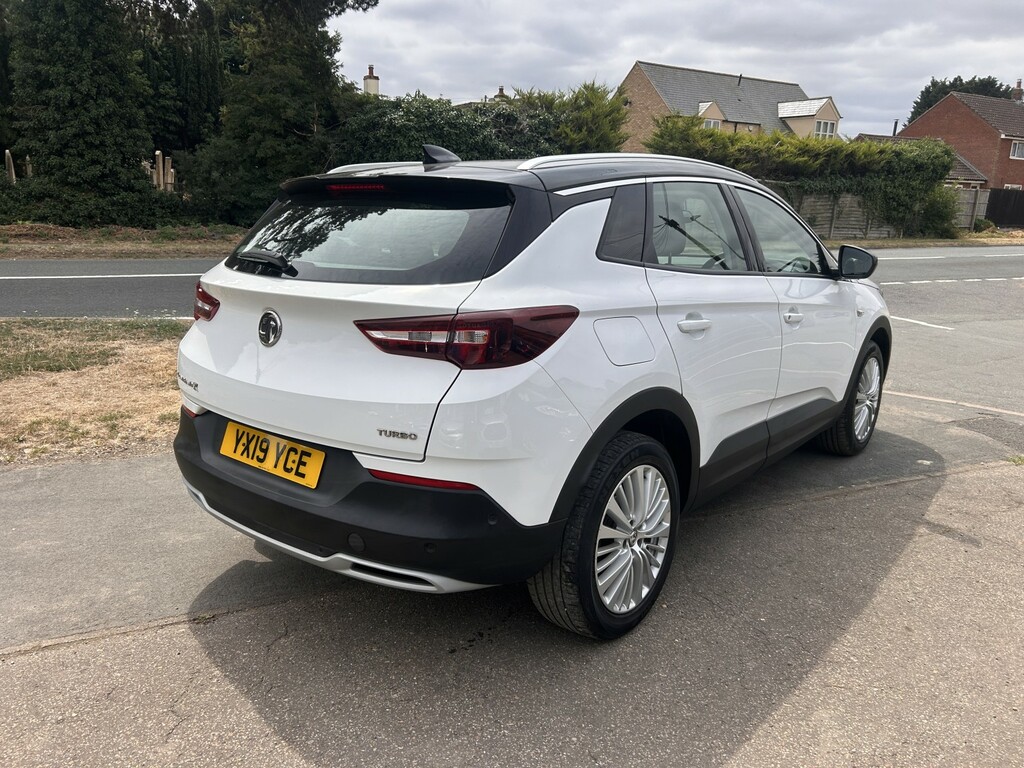 Vauxhall Grandland X 1.2 Turbo Sport Nav White #5