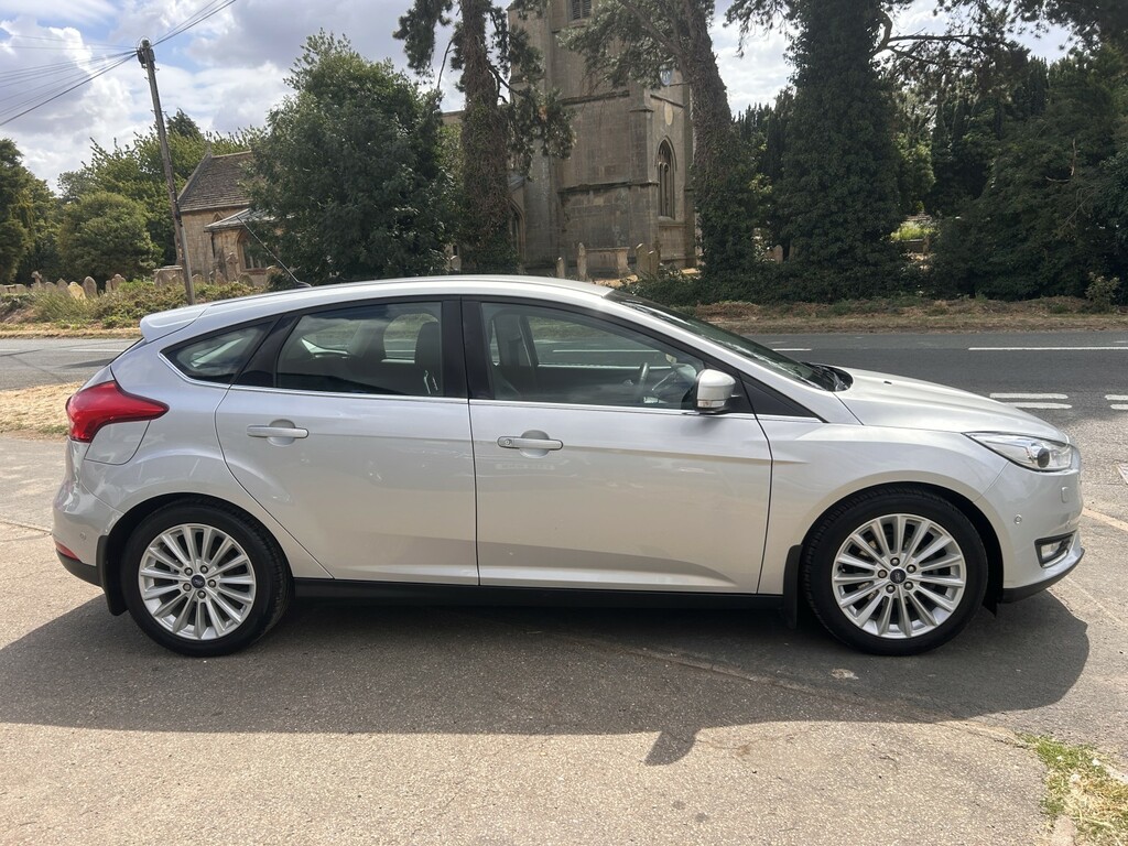 Ford Focus Hatchback 1.0 T Ecoboost Titanium X 2016 Silver #6