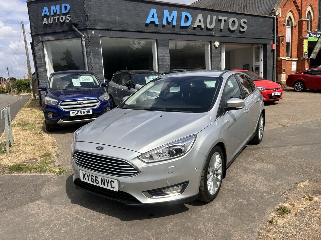 Ford Focus Hatchback 1.0 T Ecoboost Titanium X 2016 Silver
