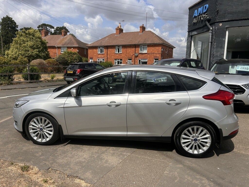 Ford Focus Hatchback 1.0 T Ecoboost Titanium X 2016 Silver #2