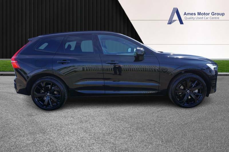 Volvo XC60 2.0 B5p Plus Black Edition Awd Geartronic Black #3