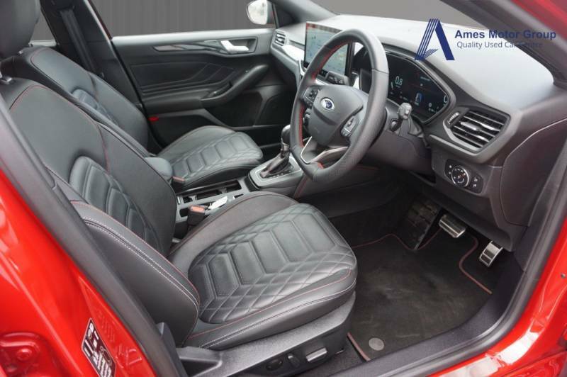 Ford Focus 1.0 Ecoboost Hybrid Mhev 155 St-line X Red #3