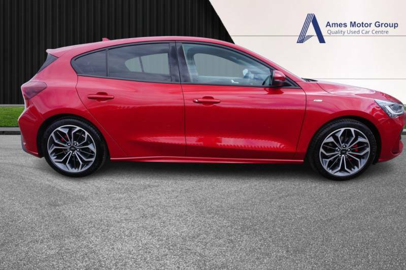 Ford Focus 1.0 Ecoboost Hybrid Mhev 155 St-line X Red #4