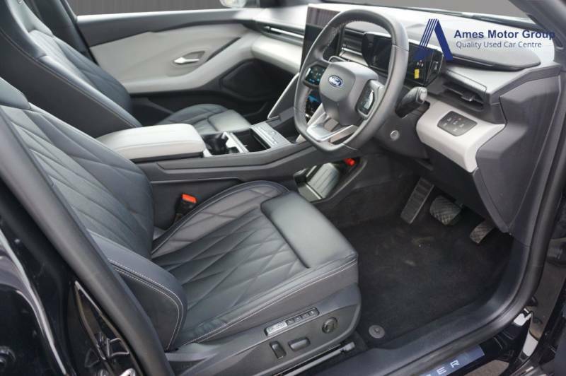 Ford Explorer 210Kw Premium 77Kwh Black #2