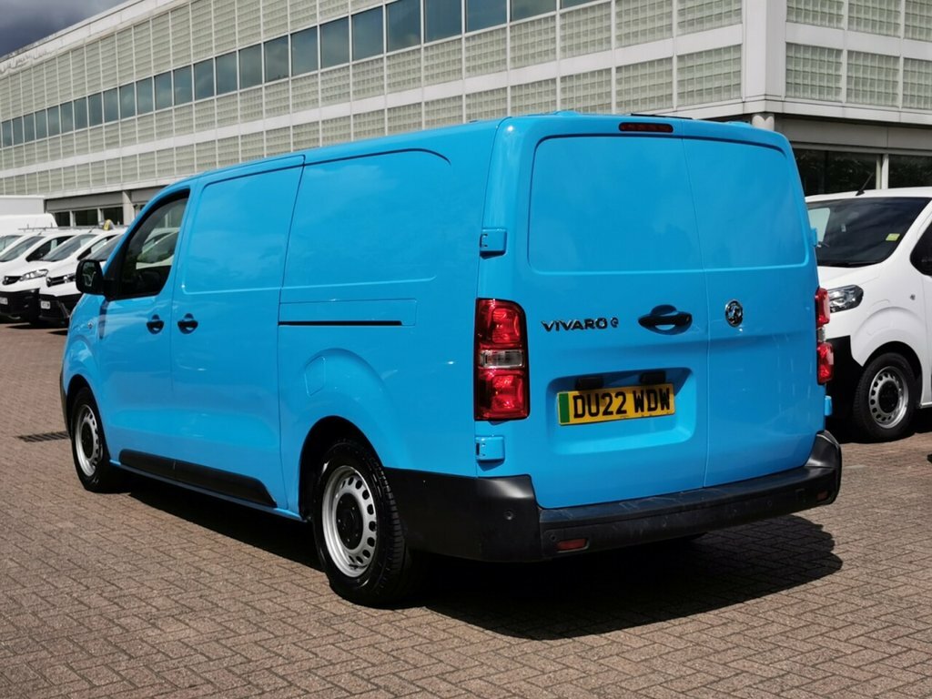 Vauxhall Vivaro Mpv Blue #4
