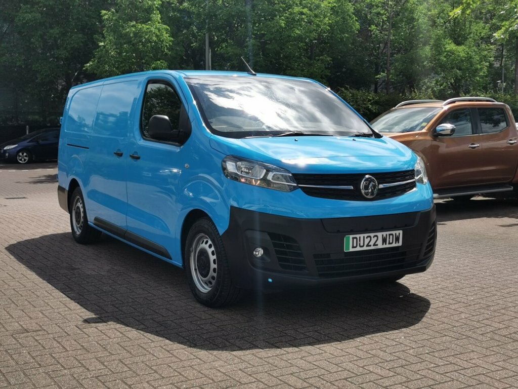 Vauxhall Vivaro Mpv Blue