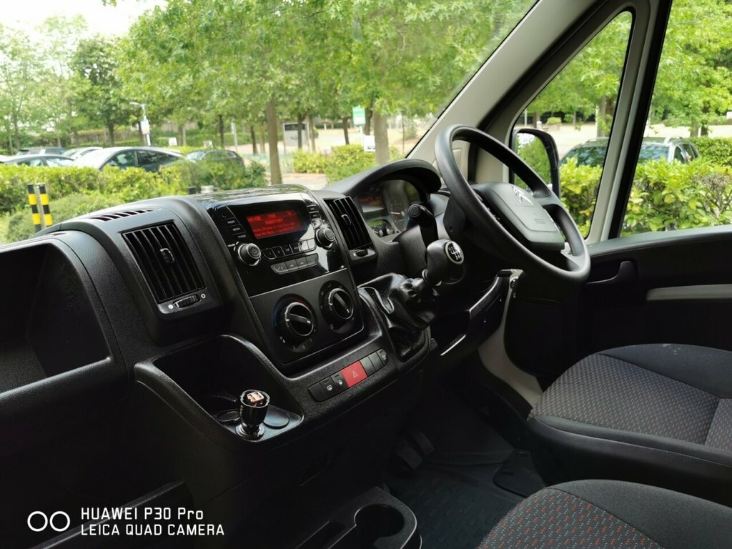 Citroen Relay 2.2L X White #2